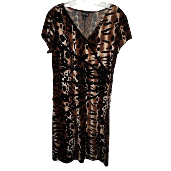 En Focus Studio Dress - Picture 1 of 6